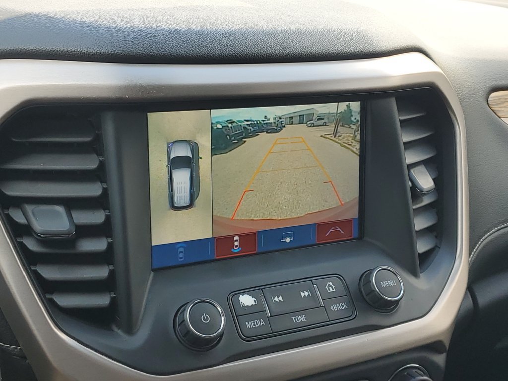 Certified 2019 GMC Acadia Denali w/ Technology Package FWD image 27