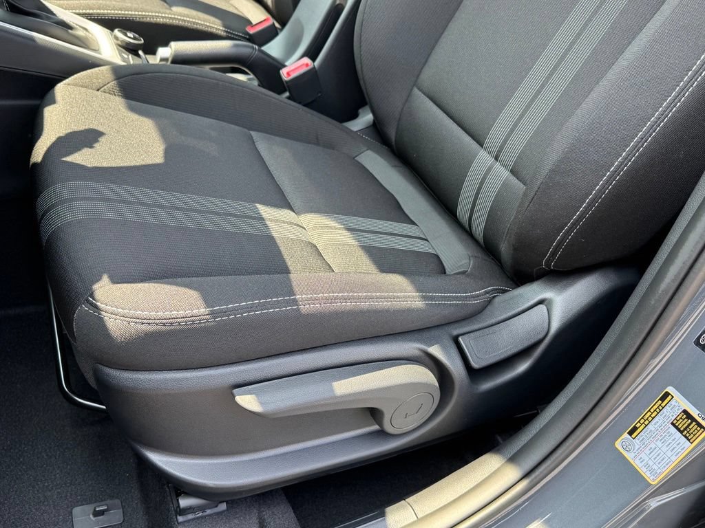 Certified 2026 Hyundai Venue SEL FWD image 36