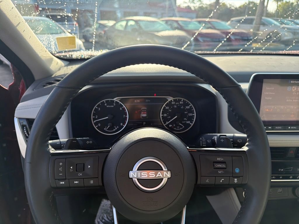 Used 2023 Nissan Rogue SL image 22