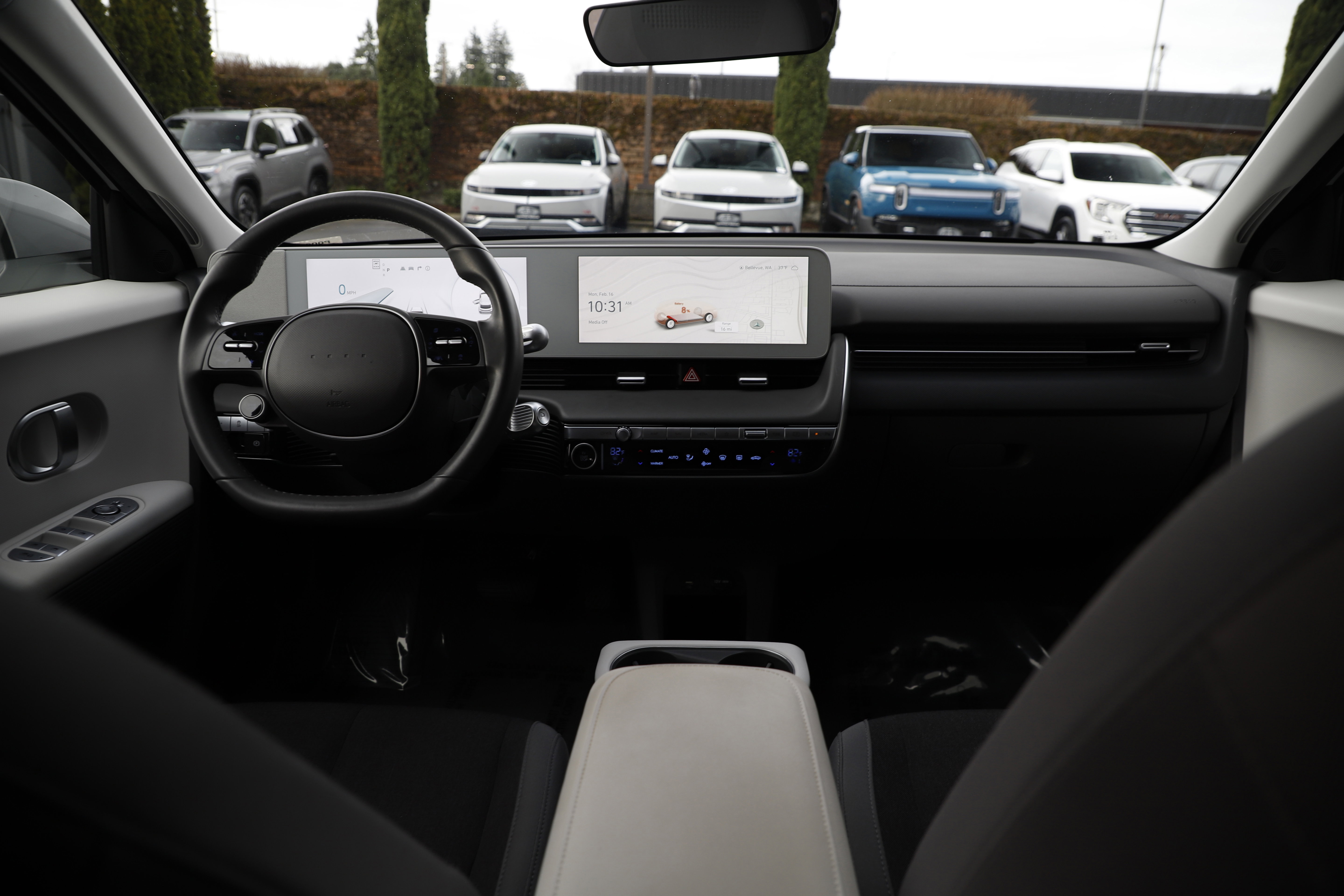 Used 2024 Hyundai Ioniq 5 SE image 14