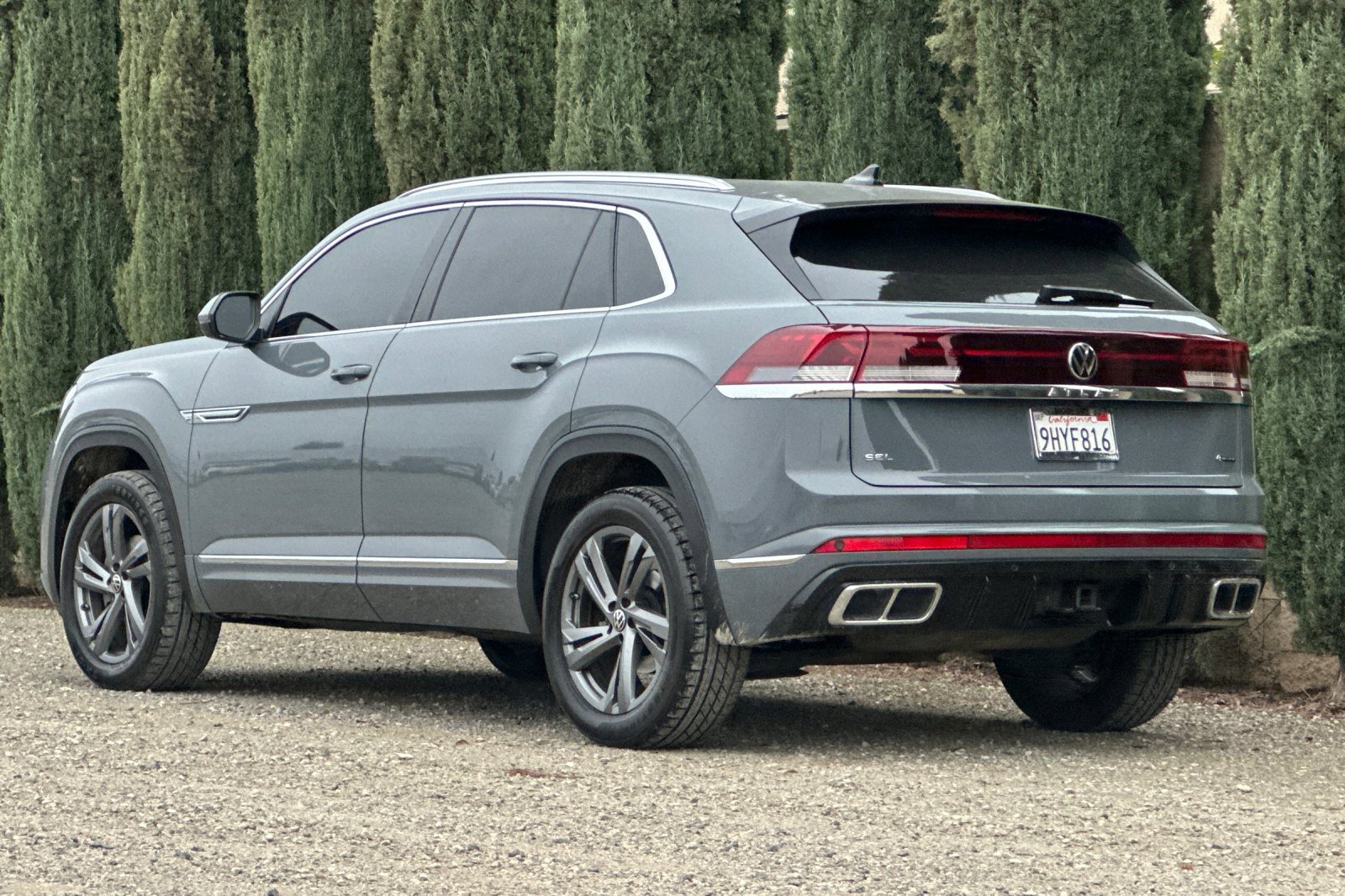 Used 2024 Volkswagen Atlas Cross Sport SEL R-Line image 6