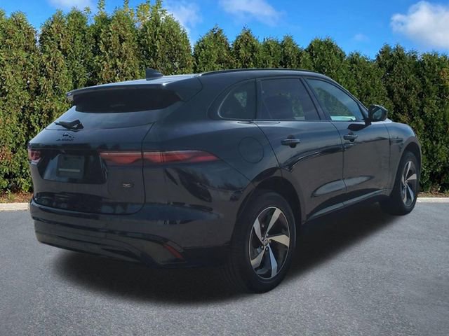 Used 2026 Jaguar F-PACE R-Dynamic S image 4