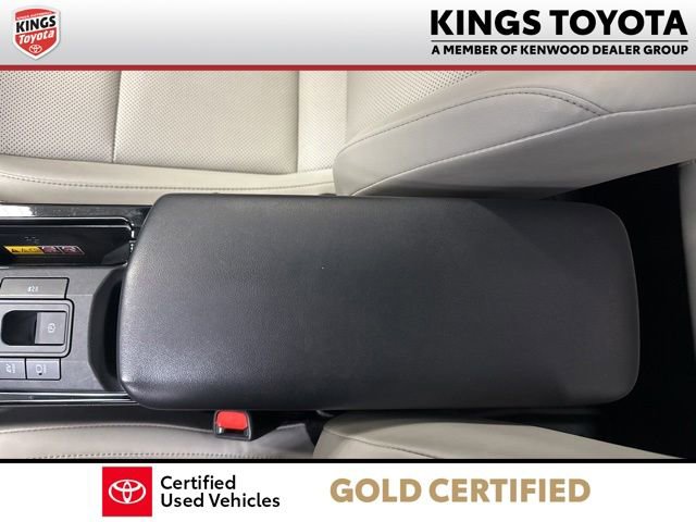 Certified 2023 Toyota Prius Limited AWD/4WD image 14