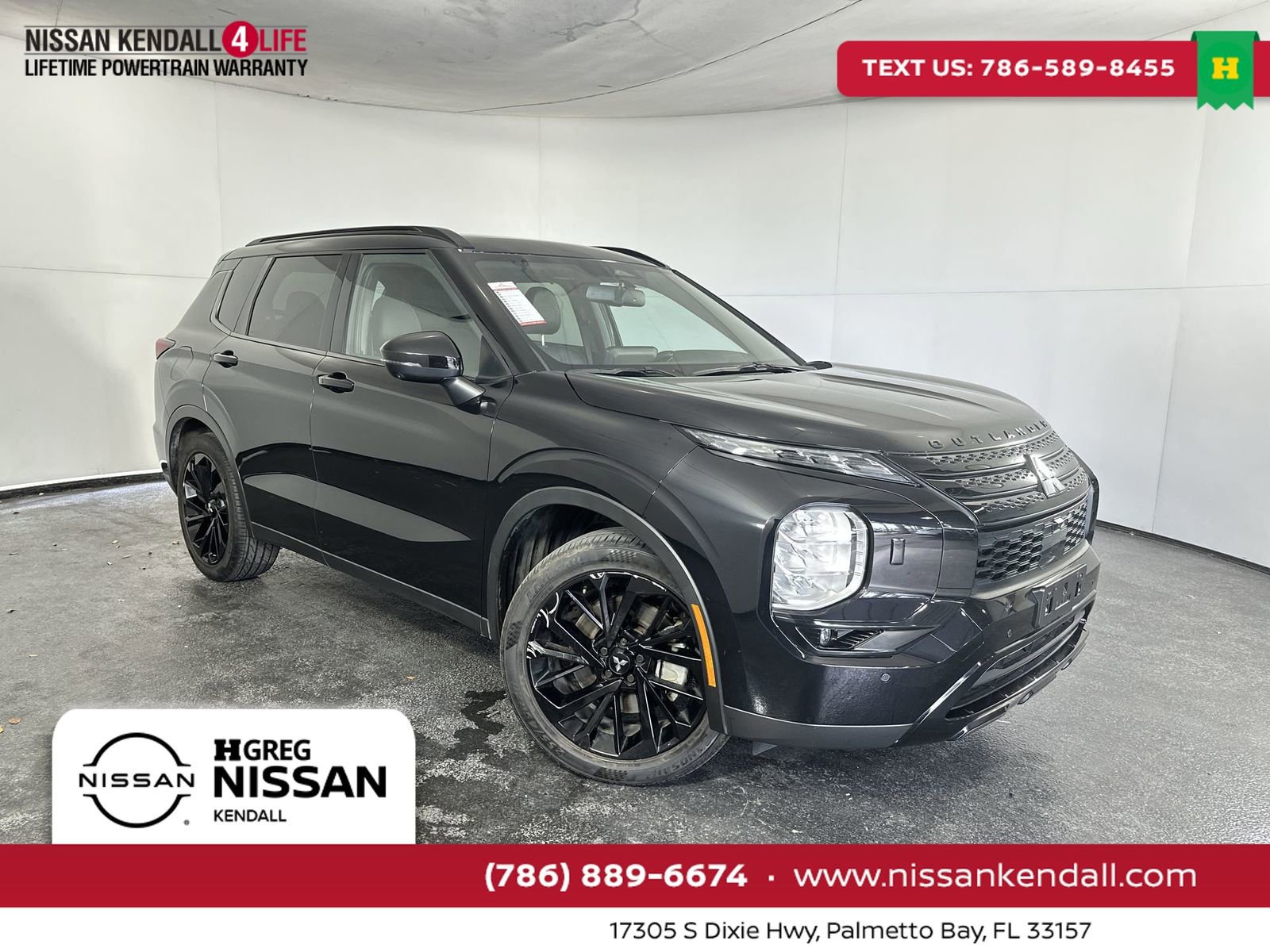 Used 2024 Mitsubishi Outlander SEL Black Edition image 1