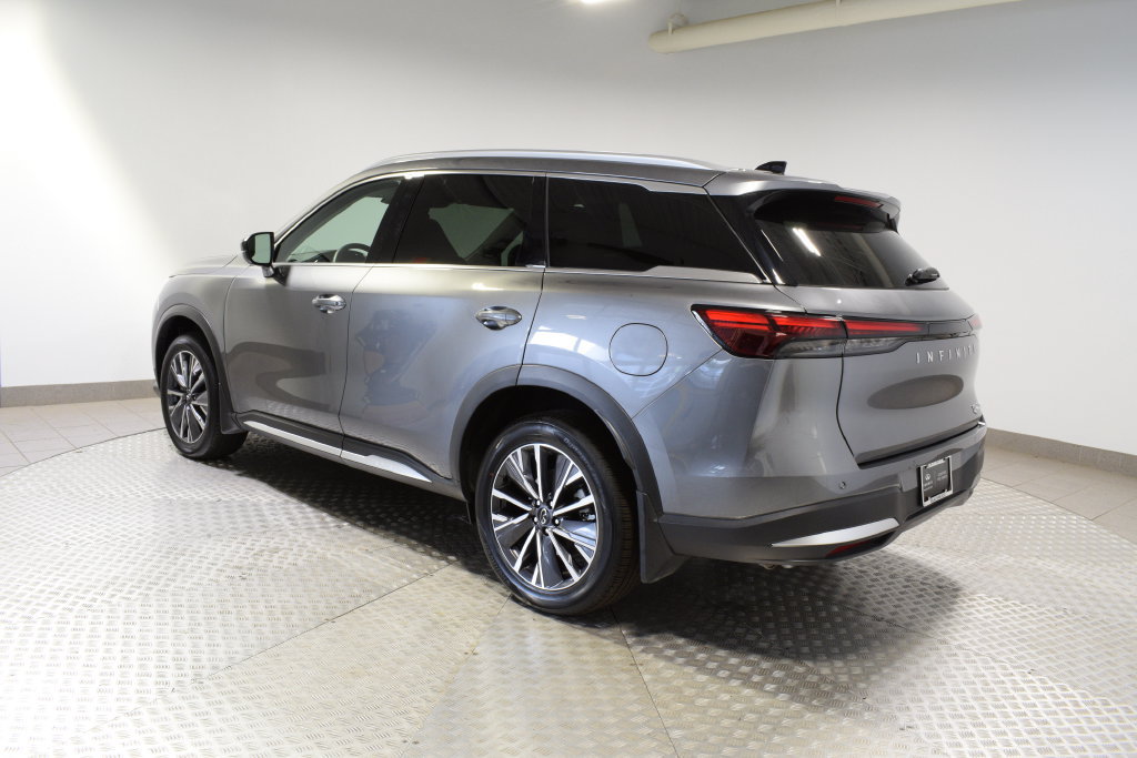 Certified 2026 INFINITI QX60 Luxe w/ Family Package AWD/4WD image 14