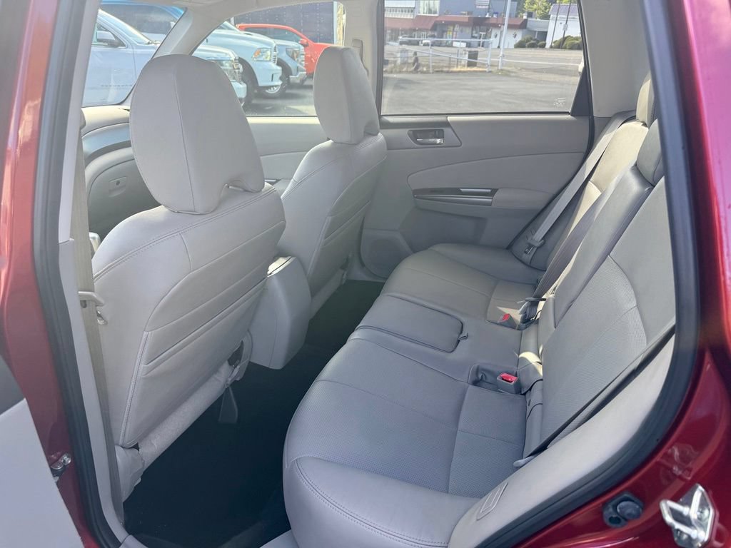 Used 2012 Subaru Forester 2.5XT Touring w/ Popular Pkg 1 AWD/4WD image 31