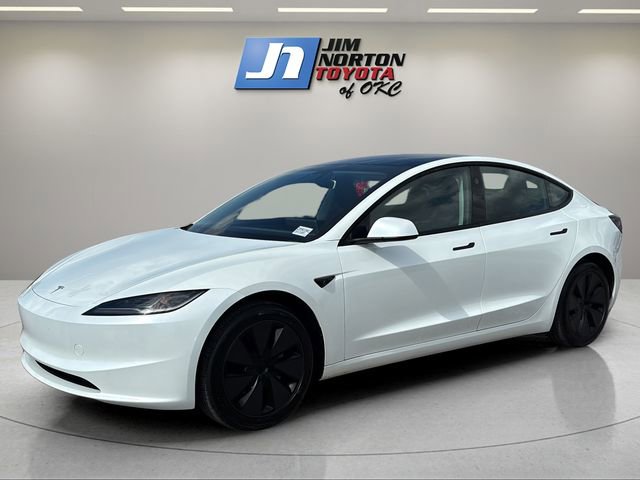 Used 2025 Tesla Model 3 image 1