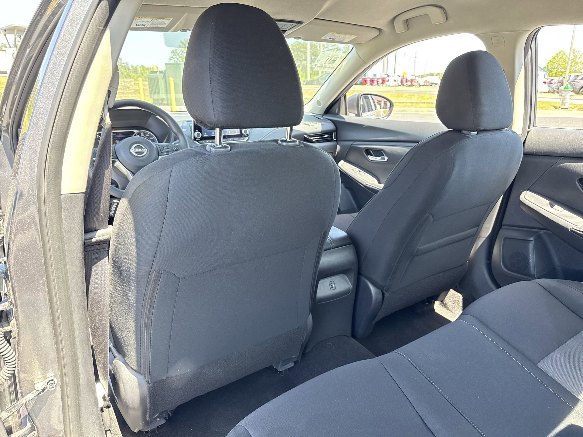 Used 2025 Nissan Sentra SV image 14