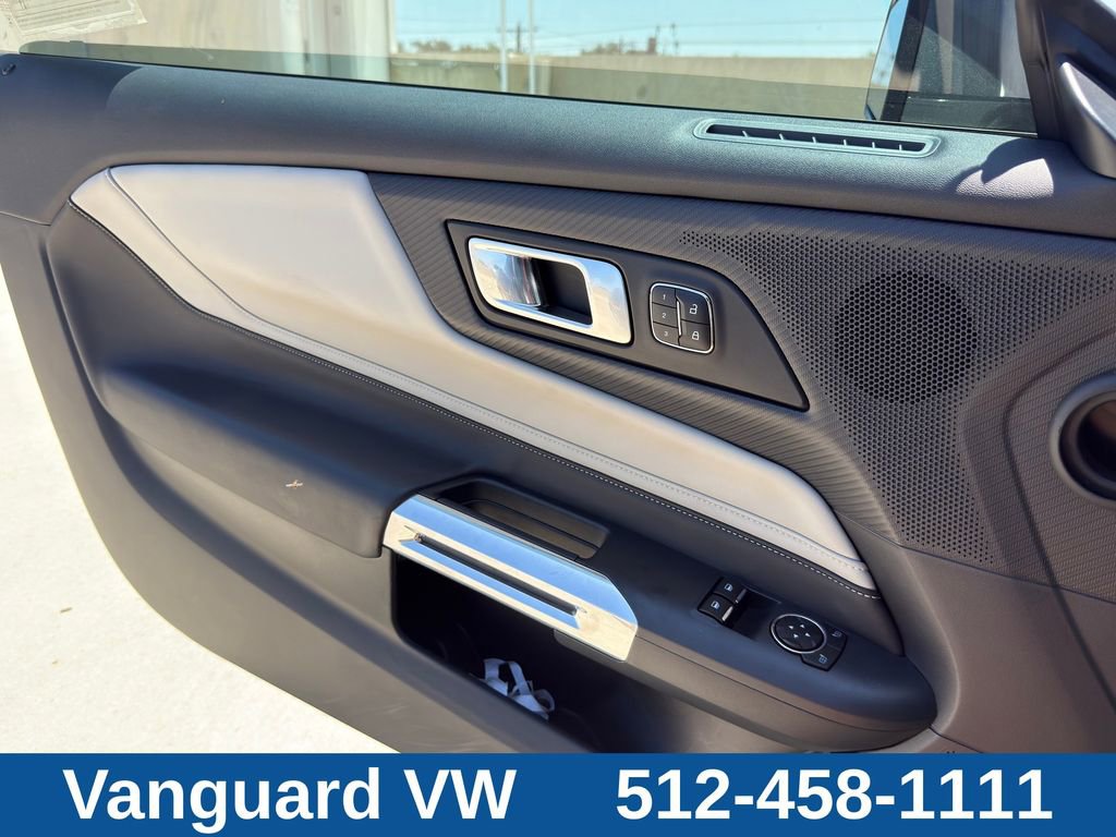 Used 2025 Ford Mustang GT Premium RWD image 21