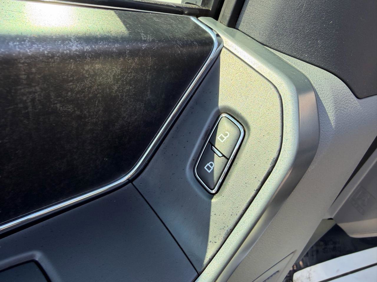 Used 2022 Ford F150 XLT w/ Equipment Group 302A High image 19