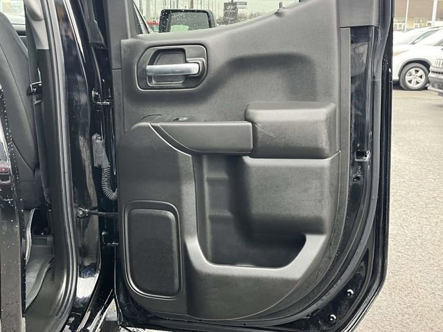 Used 2025 Chevrolet Silverado 1500 Custom w/ Turbomax Blackout Package image 22