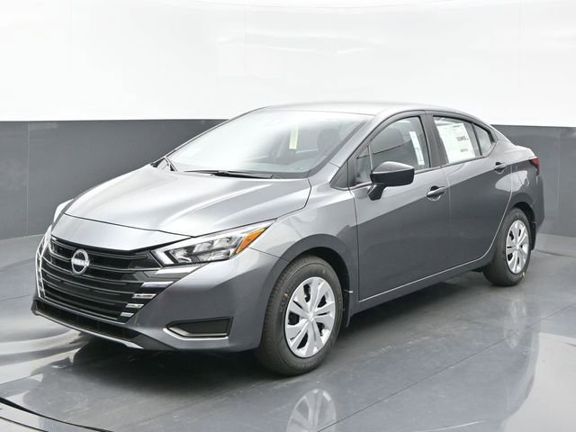 New 2025 Nissan Versa S w/ Trunk Package