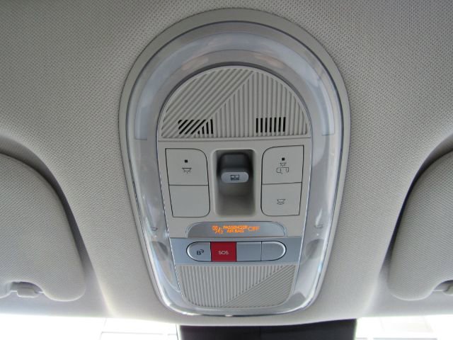 Used 2023 Hyundai Ioniq 5 Limited image 59