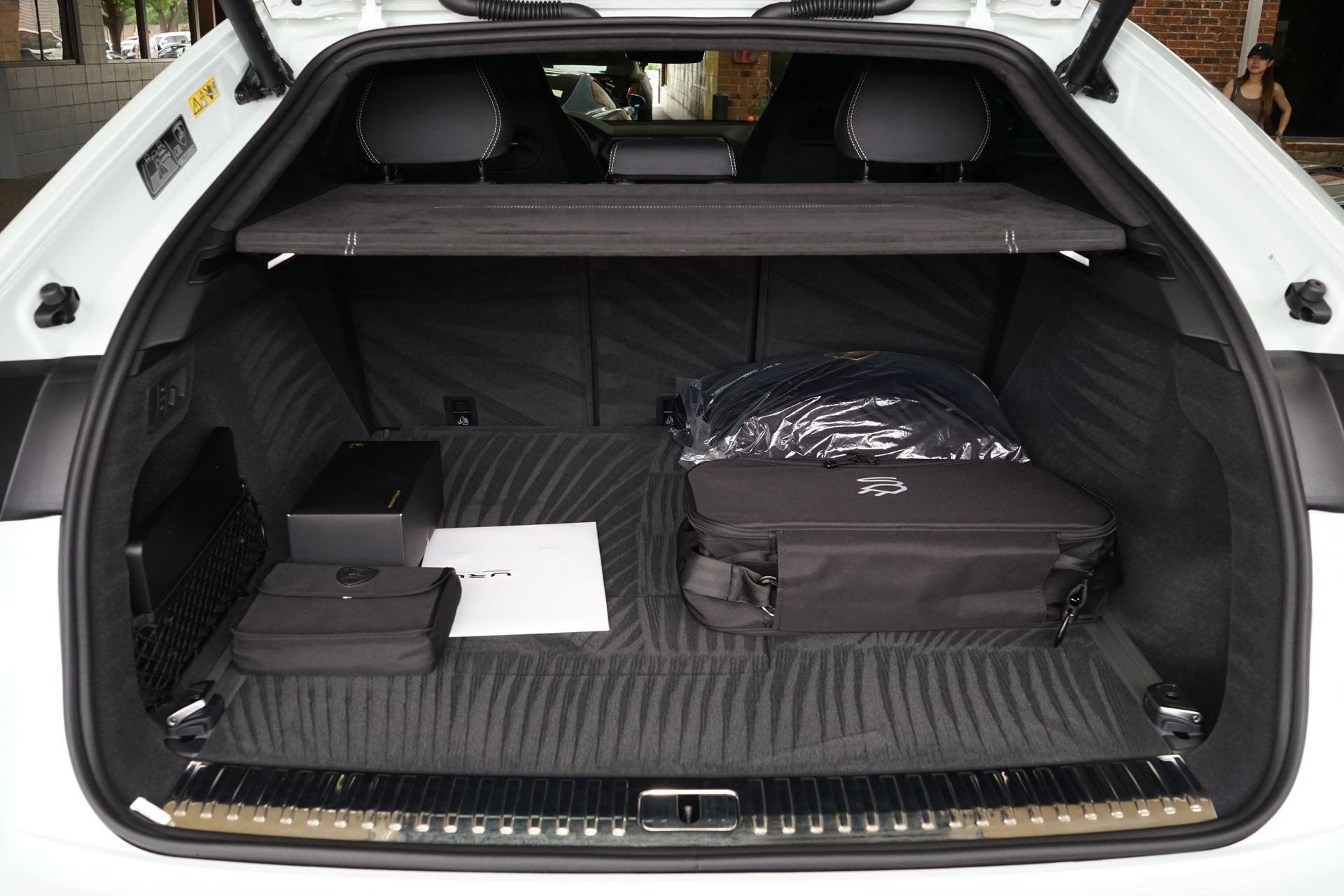 Used 2026 Lamborghini Urus SE image 34