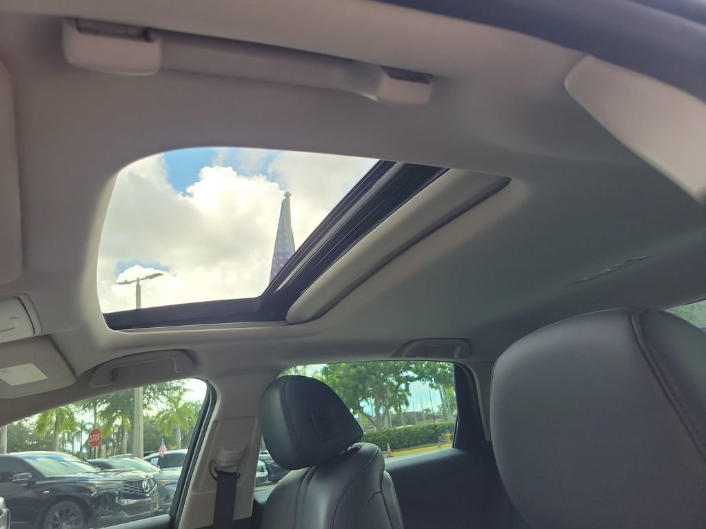 Used 2023 Acura TLX FWD image 17