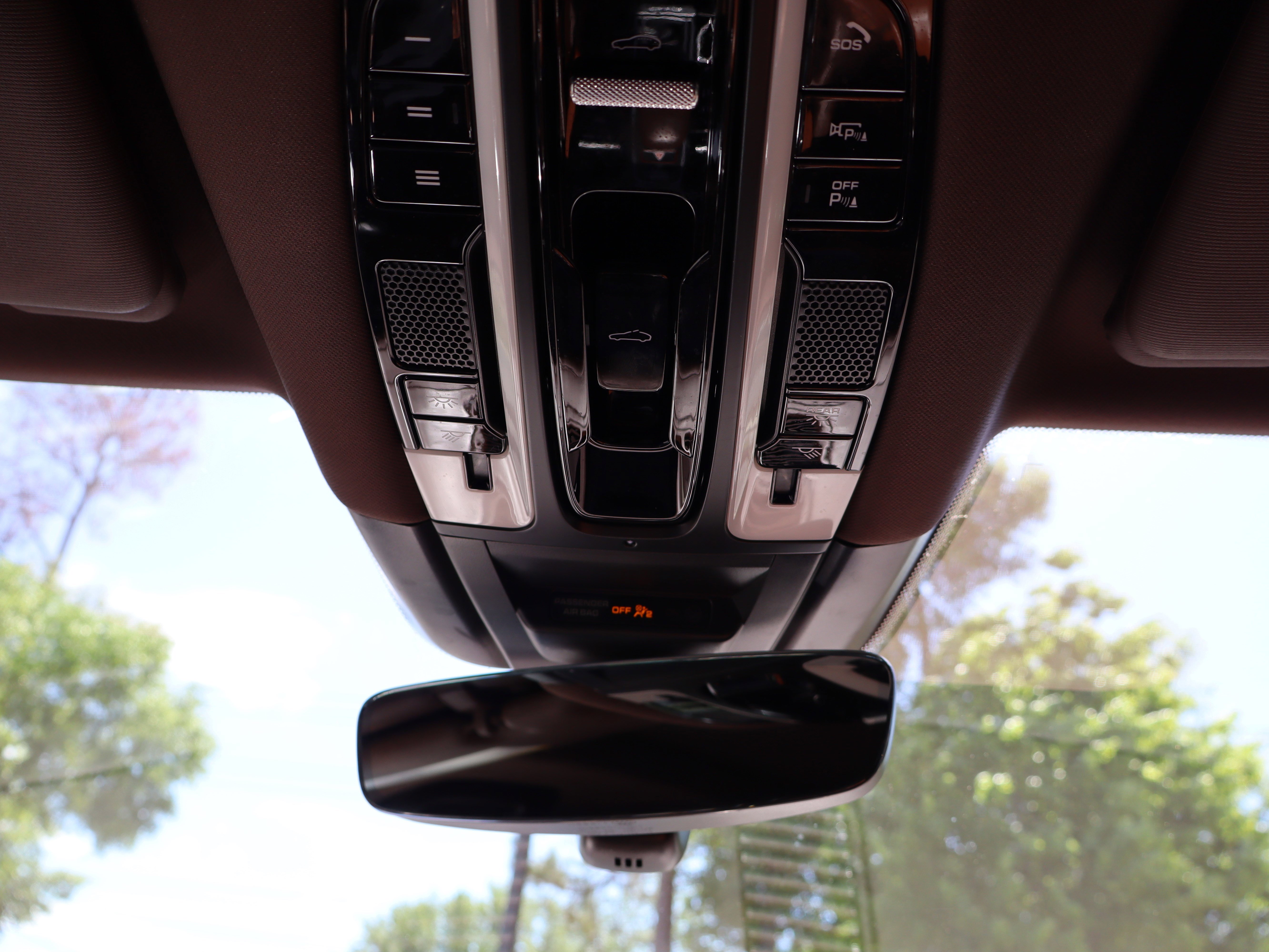 Used 2022 Porsche Cayenne image 37