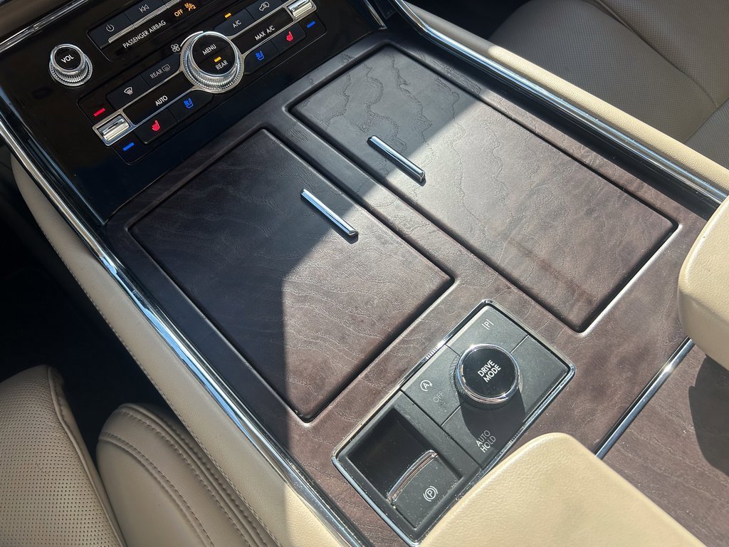 Used 2023 Lincoln Navigator Reserve image 29
