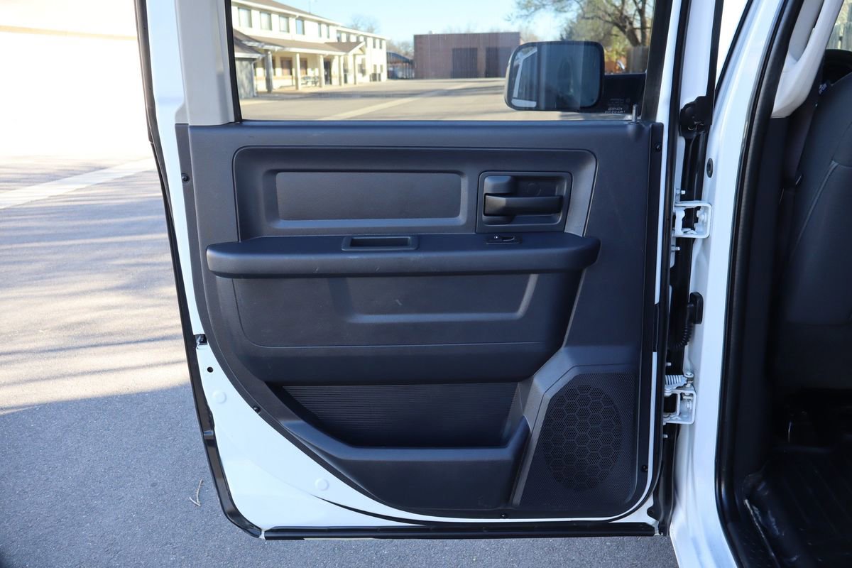 Used 2012 RAM 3500 ST w/ Chrome Appearance Group AWD/4WD image 24