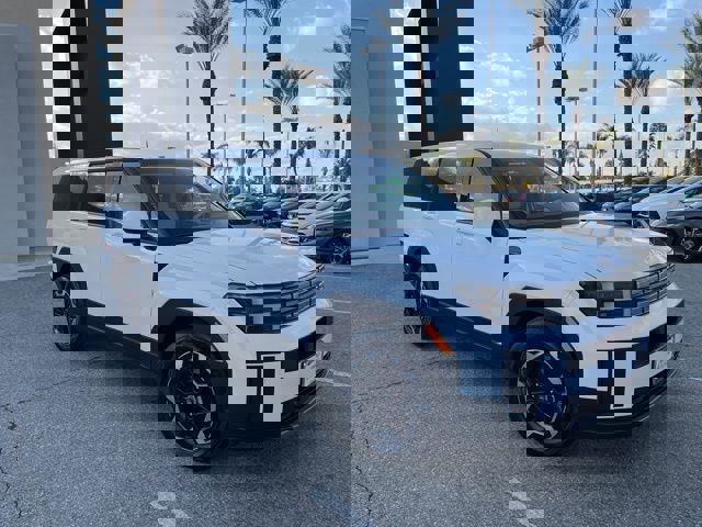 New 2026 Hyundai Santa Fe SE image 1