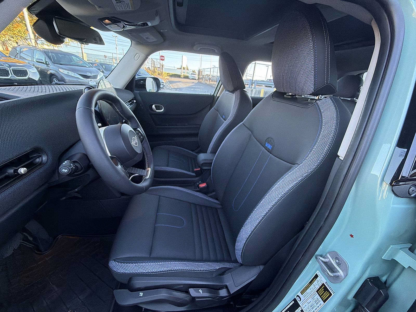 Used 2025 MINI Cooper S FWD image 19