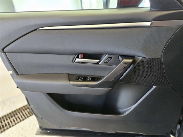 New 2025 MAZDA CX-5 Signature image 24