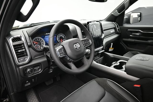 New 2027 RAM 1500 Laramie w/ Night Edition AWD/4WD image 15