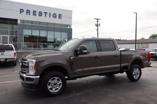 New 2026 Ford F250 XLT AWD/4WD image 2