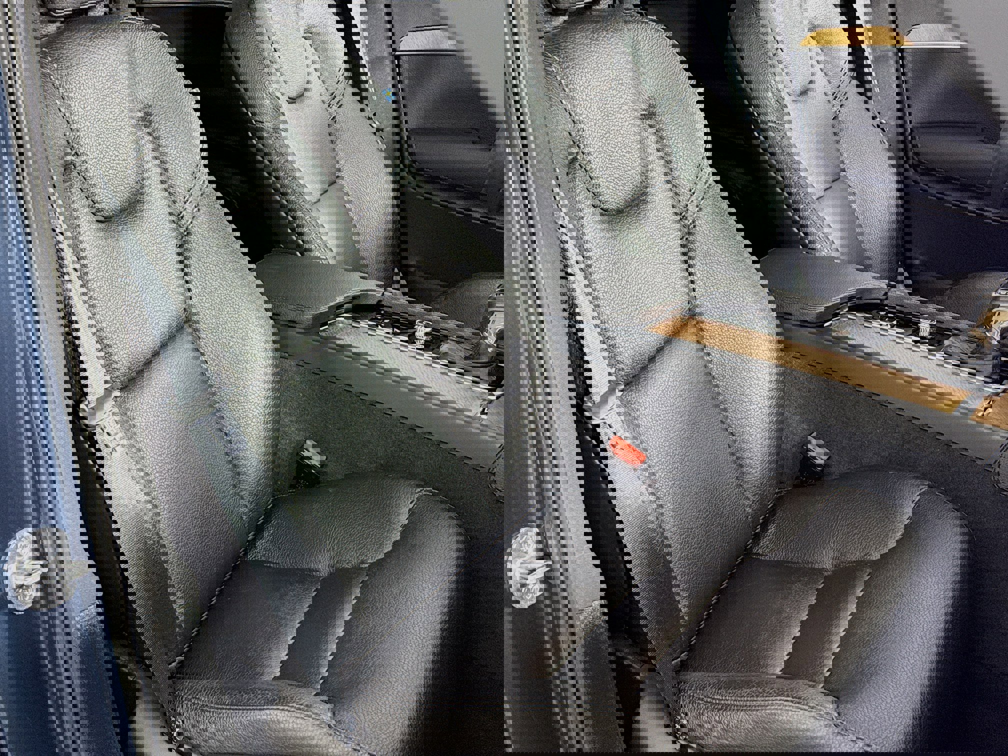 Used 2022 Volvo XC90 T5 Momentum image 38