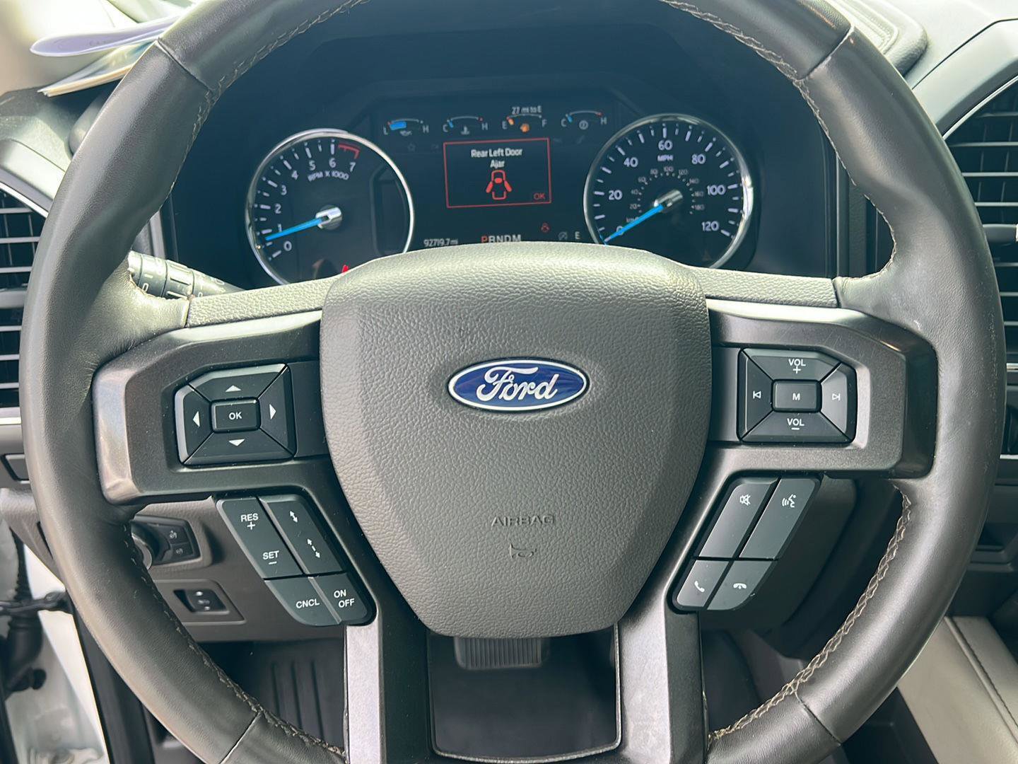 Used 2021 Ford Expedition Limited image 22