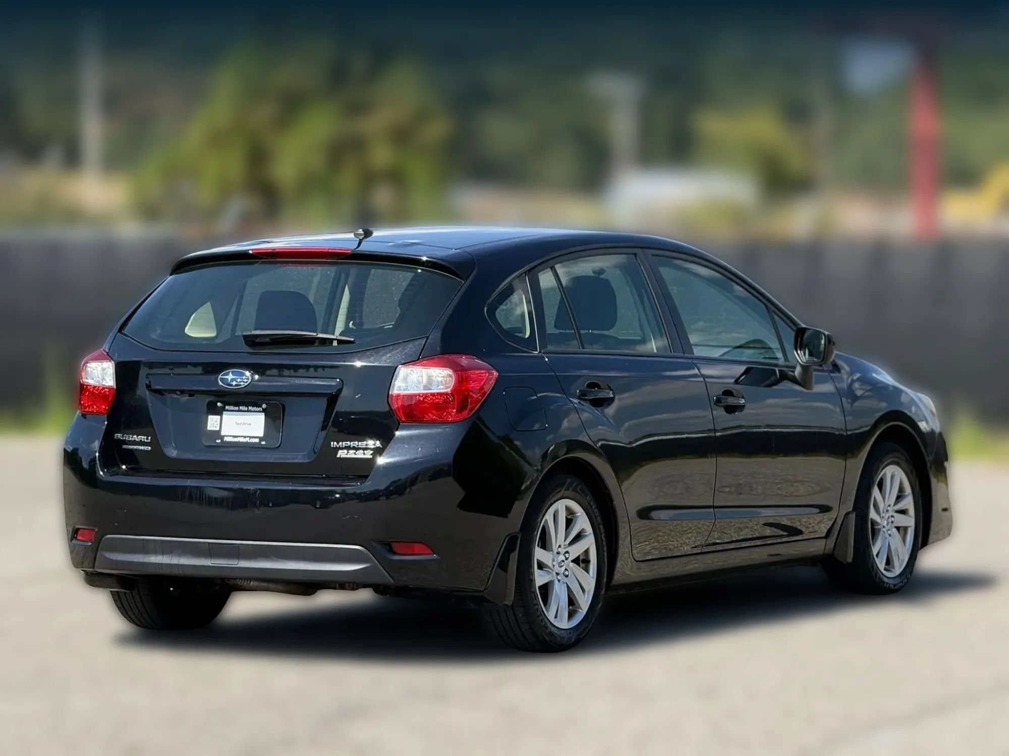 Used 2015 Subaru Impreza 2.0i Premium AWD/4WD image 9