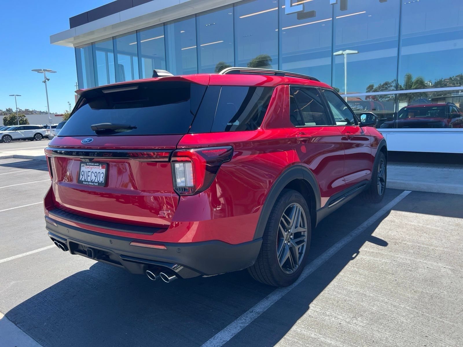 Used 2025 Ford Explorer ST w/ Sun And Sound Package RWD image 6