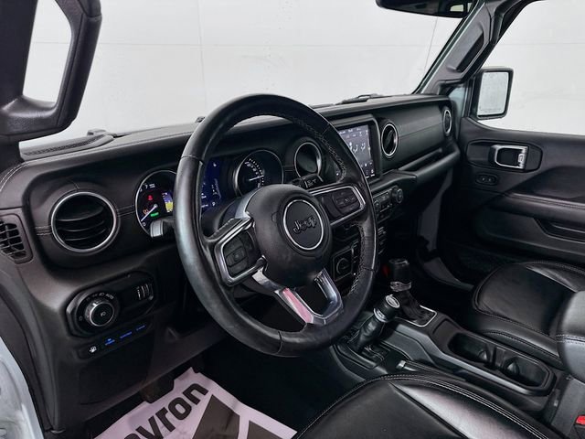 Used 2023 Jeep Wrangler Unlimited Sahara w/ Cold Weather Group image 9