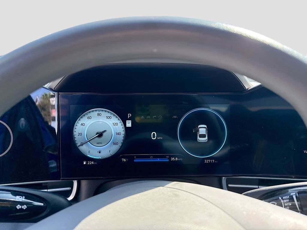 Used 2024 Hyundai Elantra SEL image 14