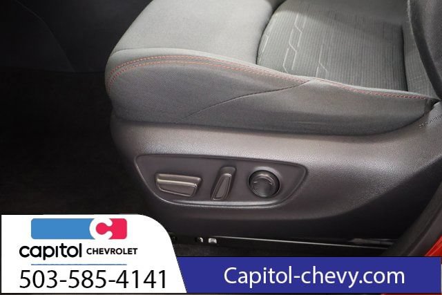 Used 2021 Toyota RAV4 SE w/ Weather & Moonroof Package AWD/4WD image 15