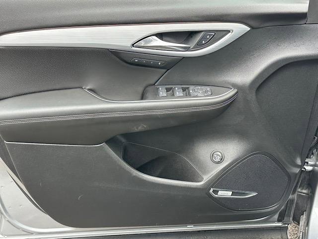 Used 2025 Buick Envision Avenir image 21