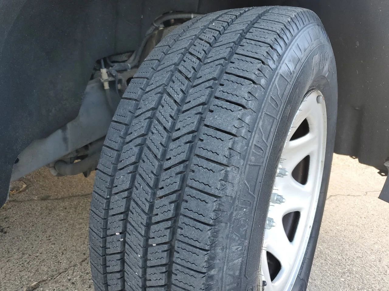 Used 2016 Chevrolet Silverado 1500 W/T RWD image 38