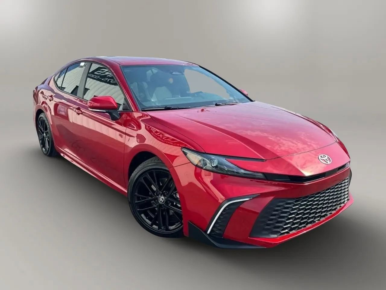 Used 2026 Toyota Camry SE w/ Multimedia Upgrade Package FWD image 2