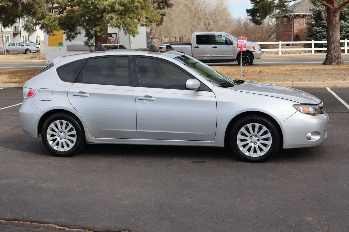 Used 2011 Subaru Impreza 2.5i Premium w/ PWR Moonroof Value Pkg image 3