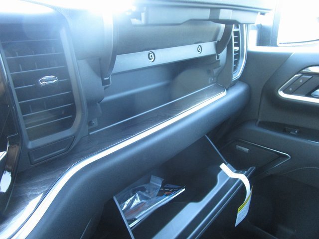 New 2026 Chevrolet Silverado 2500 LTZ w/ LTZ Plus Package image 16