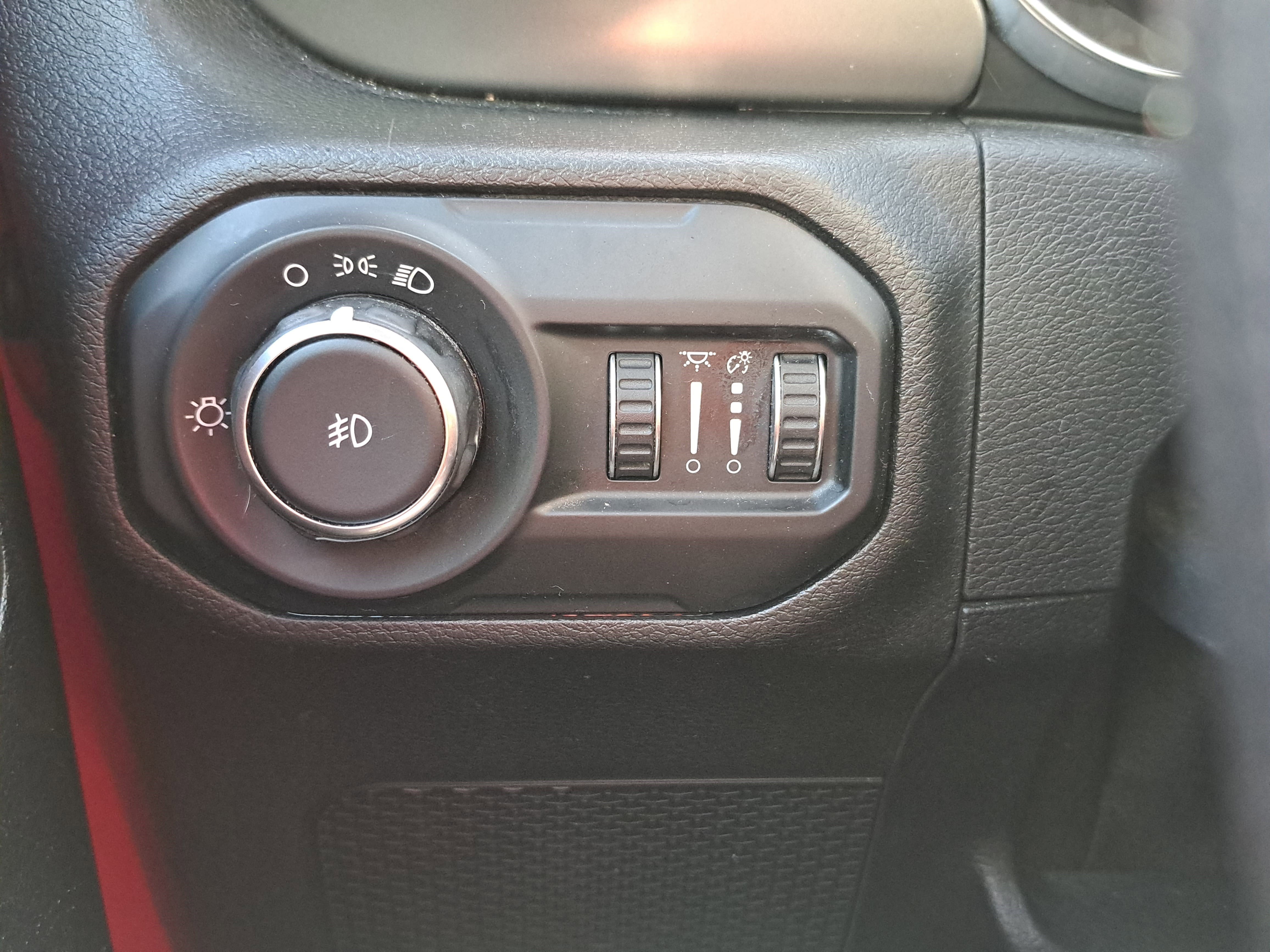 Used 2021 Jeep Wrangler Unlimited Sport AWD/4WD image 23