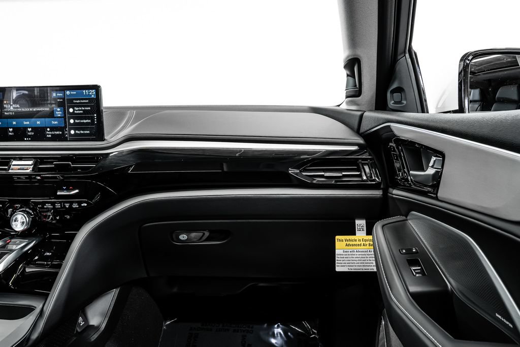 Certified 2026 Acura MDX FWD w/ Technology Package image 27