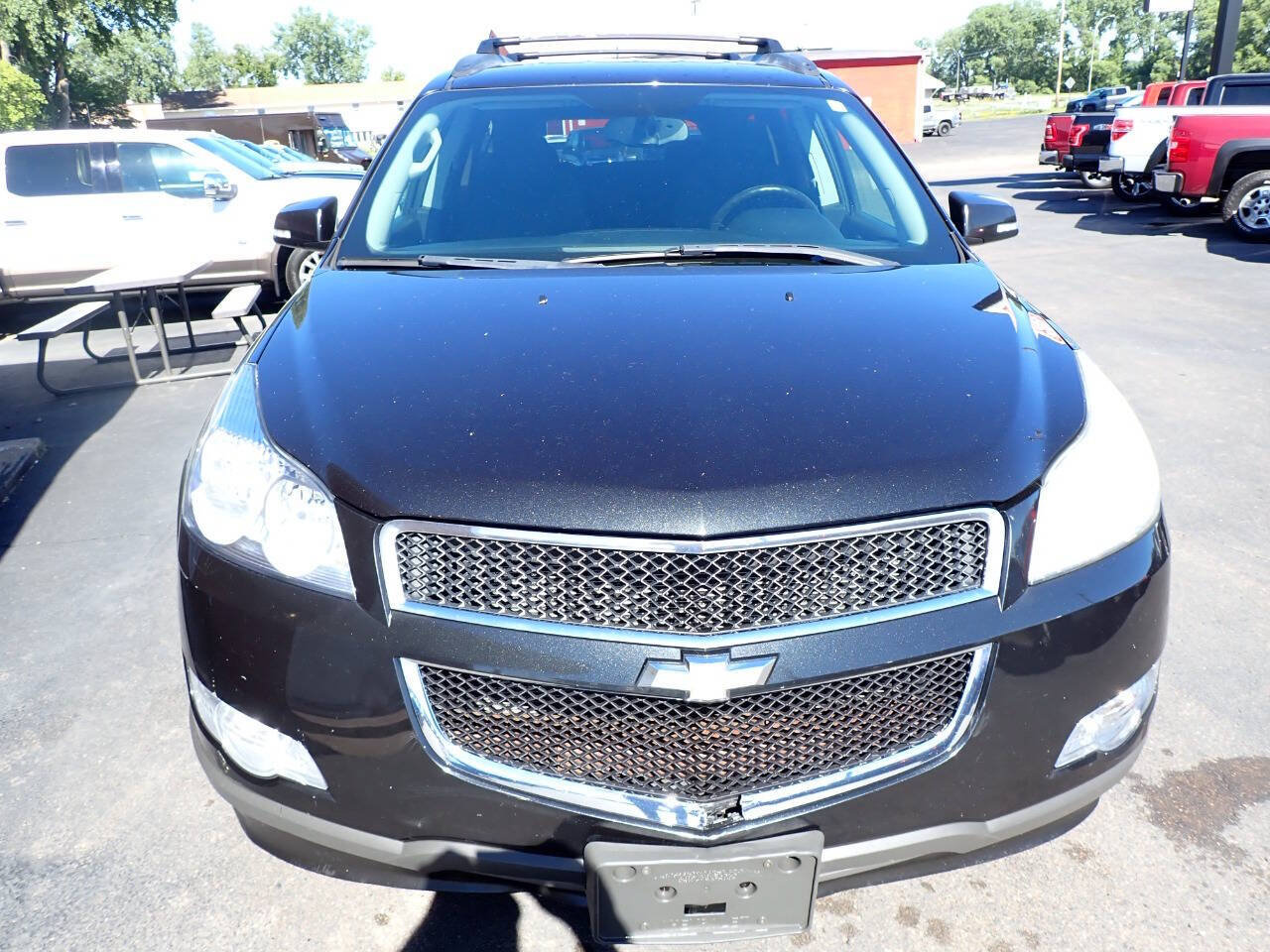 Used 2010 Chevrolet Traverse LT w/ Personal Connectivity Package AWD/4WD image 2