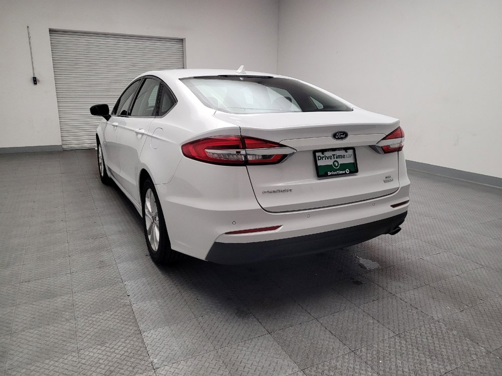 Used 2019 Ford Fusion SE image 6