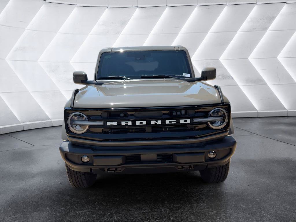New 2026 Ford Bronco Outer Banks AWD/4WD image 2
