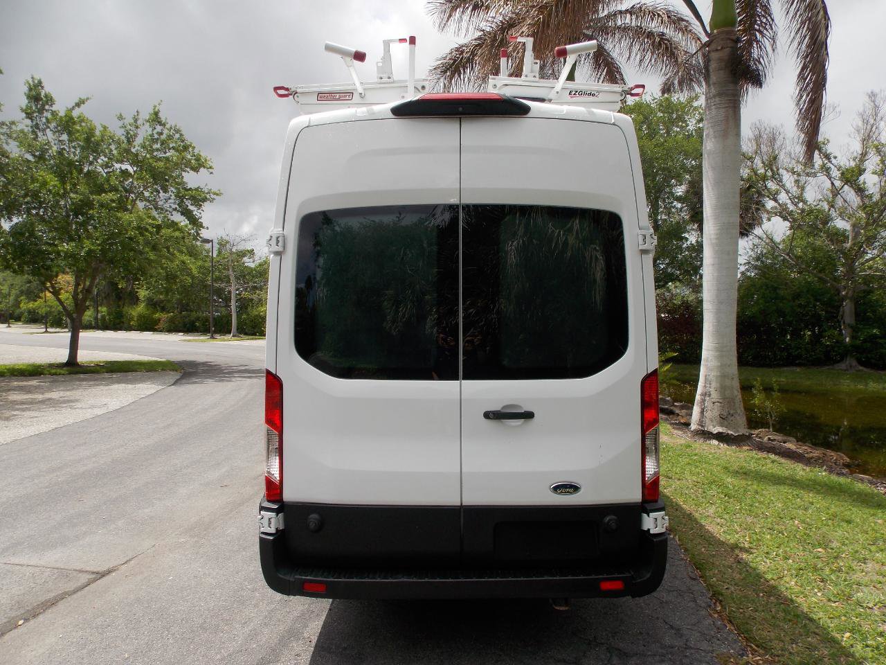 Used 2020 Ford Transit 250 148 High Roof Extended RWD image 8