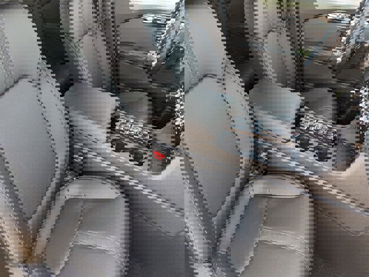 New 2025 Honda Pilot EX-L image 6