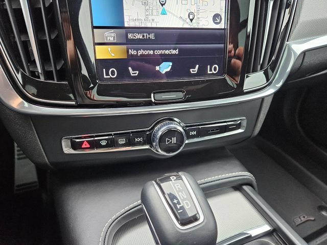 Used 2020 Volvo S90 T6 R-Design AWD/4WD image 27