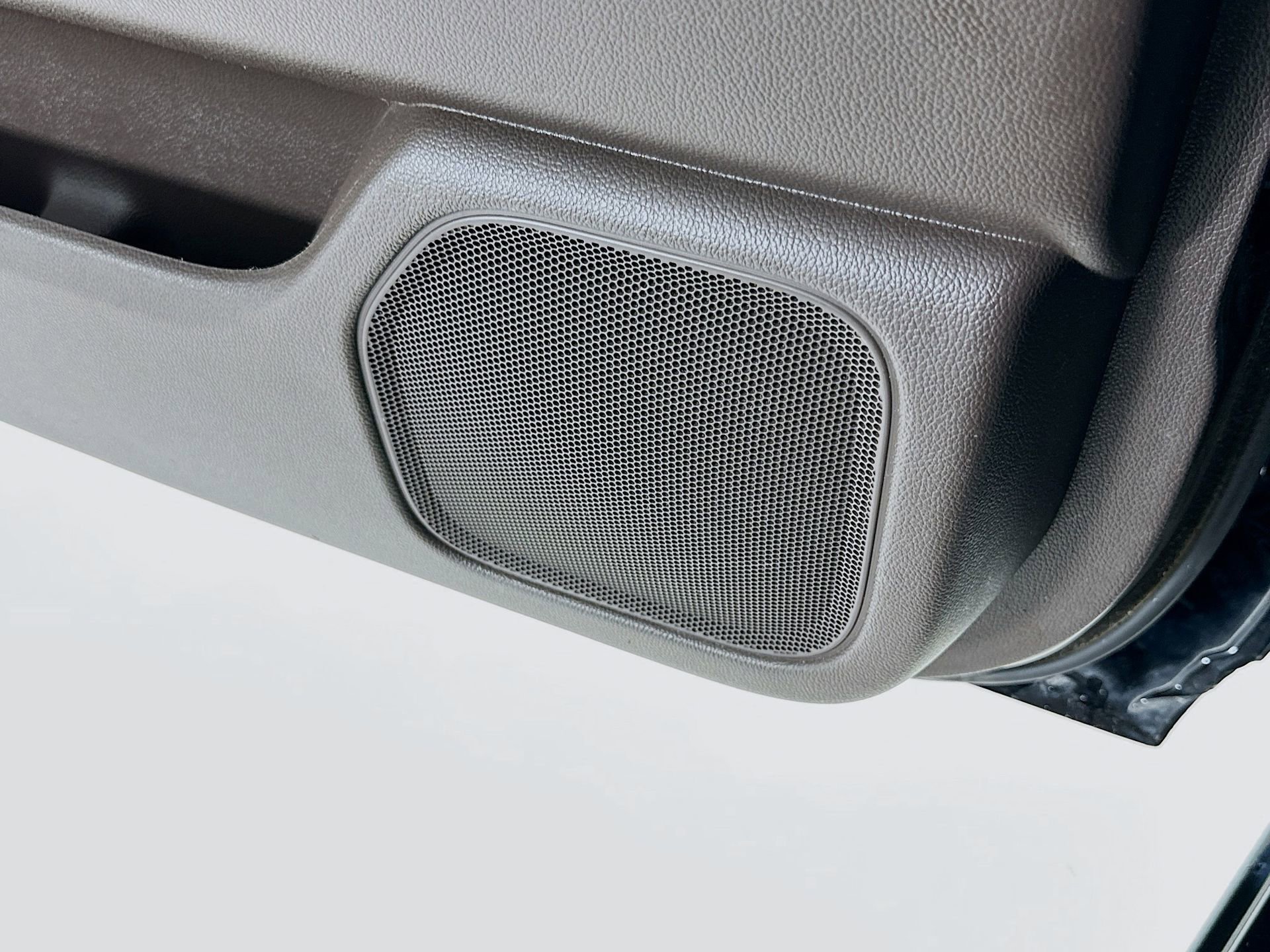 Used 2014 Chevrolet Silverado 1500 LTZ Z71 w/ LTZ Plus Package image 27