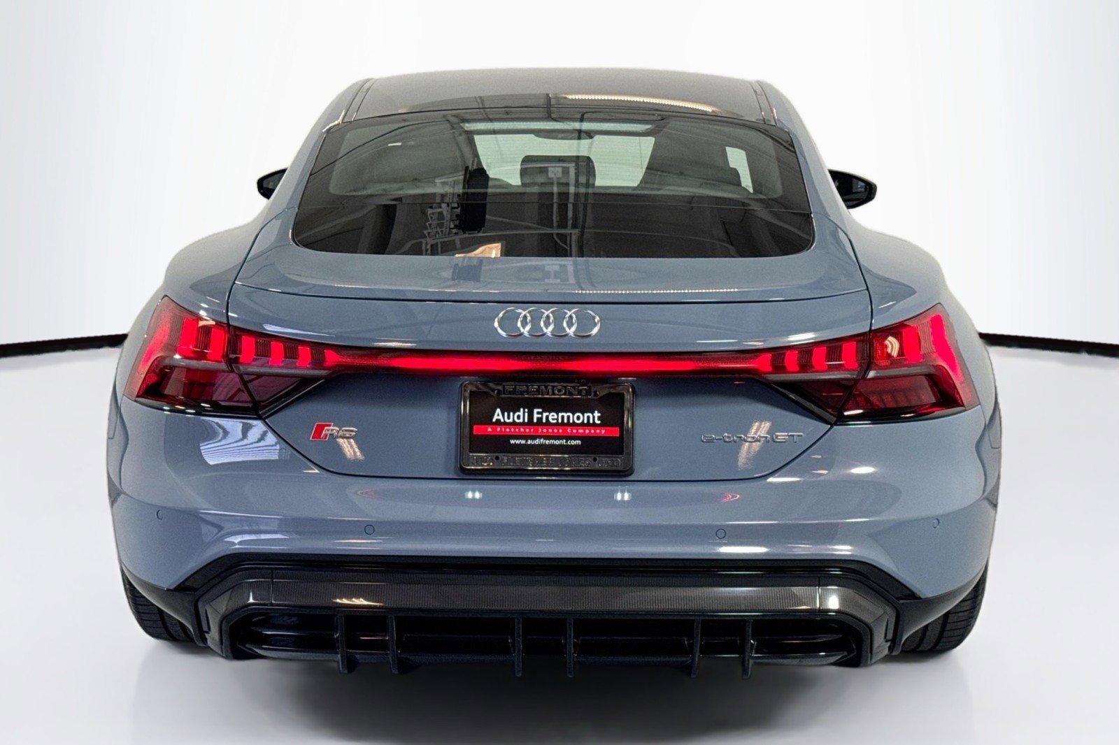 Used 2024 Audi RS e-tron GT image 6