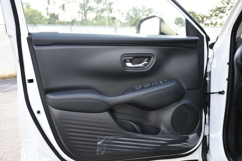 New 2027 Honda HR-V LX image 10